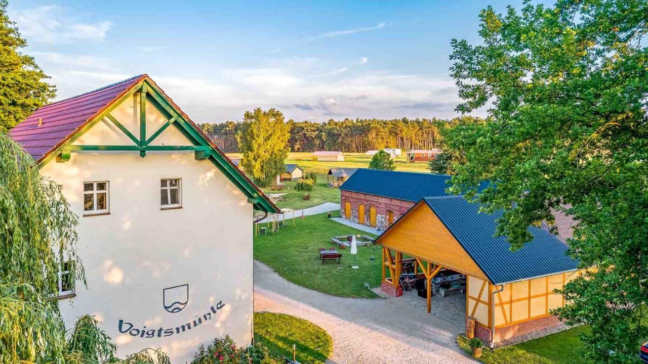 Landgut Voigtsmuehle Hotel Friedland  Екстериор снимка